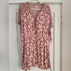 Maurices Ditsy Floral Lace Up Top 2X